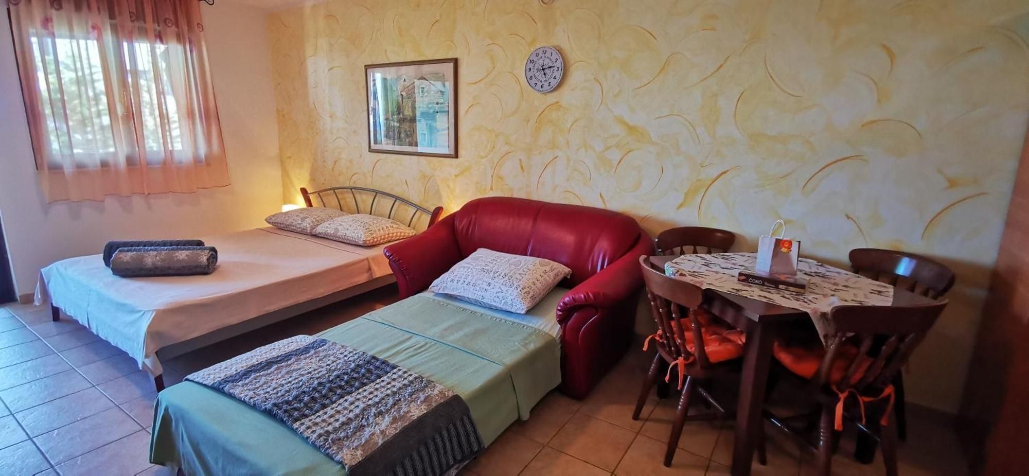 Studio Apartment Lela Ližnjan Eksteriør billede
